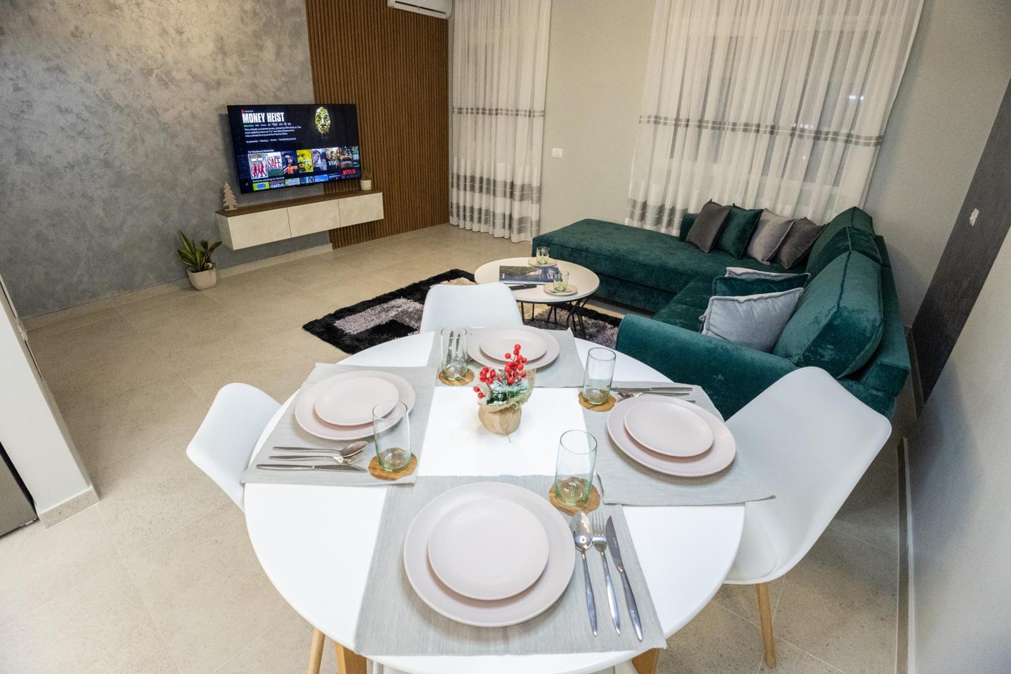 Tirana Days Free Parking Apartment Luaran gambar