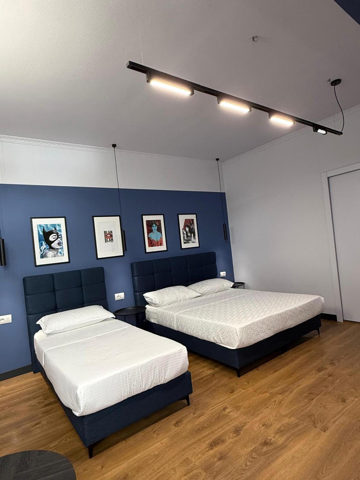 Tirana Days Free Parking Apartment Luaran gambar